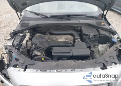 2013 Volvo S60 T5/T5 Platinum/T5 Premier/T5 Premier Plus z USA, uszkodzony, nr VIN YV1612FS3D2187363